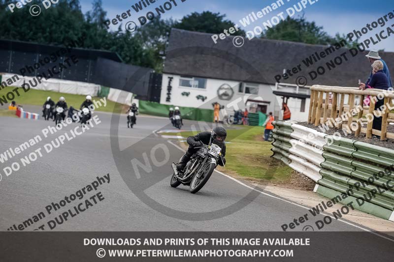 Vintage motorcycle club;eventdigitalimages;mallory park;mallory park trackday photographs;no limits trackdays;peter wileman photography;trackday digital images;trackday photos;vmcc festival 1000 bikes photographs